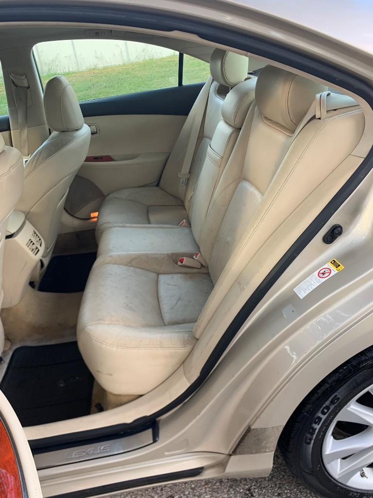 2010 Lexus ES - $5,400