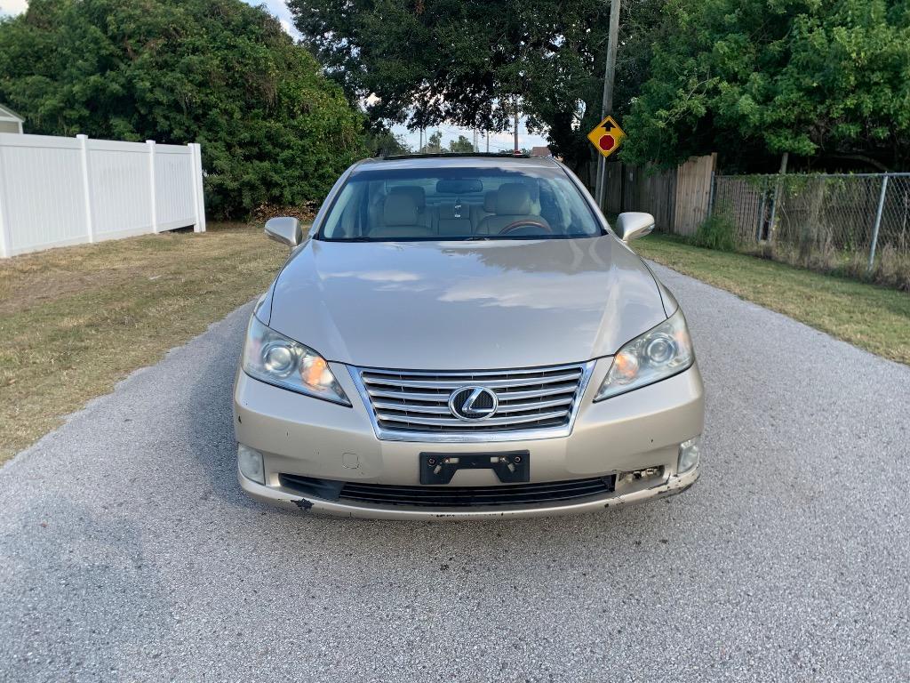 2010 Lexus ES - $5,400