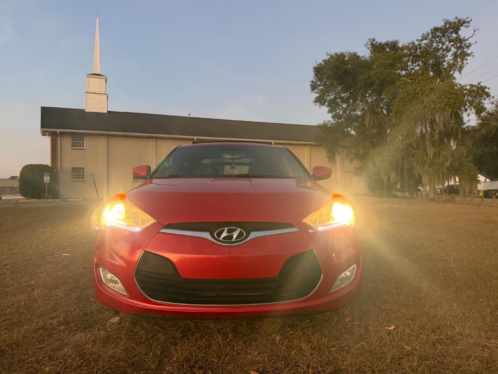 2016 Hyundai Veloster - $4,900