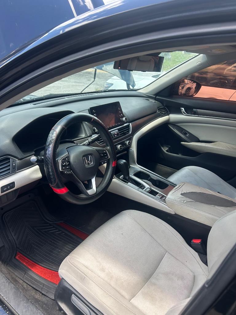 2018 Honda Accord - $10,900