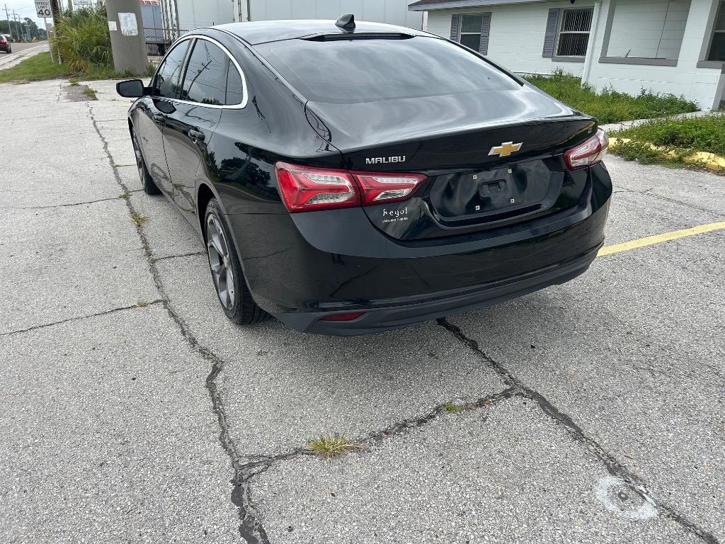 2020 Chevrolet Malibu - $7,200