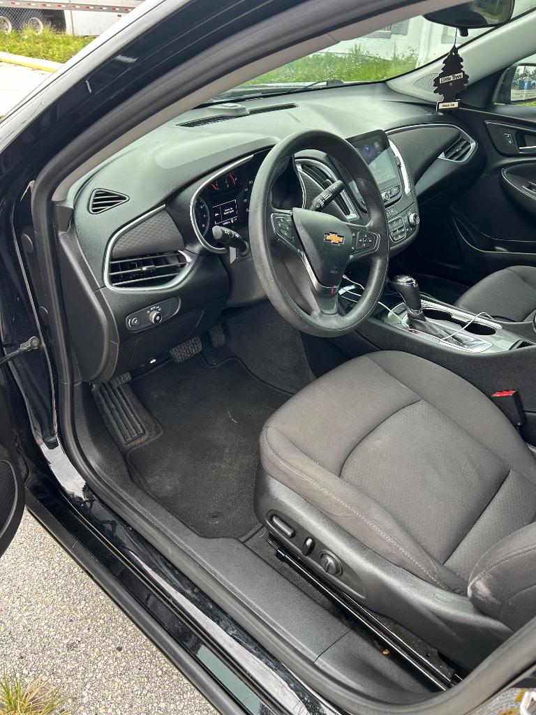 2020 Chevrolet Malibu - $7,200
