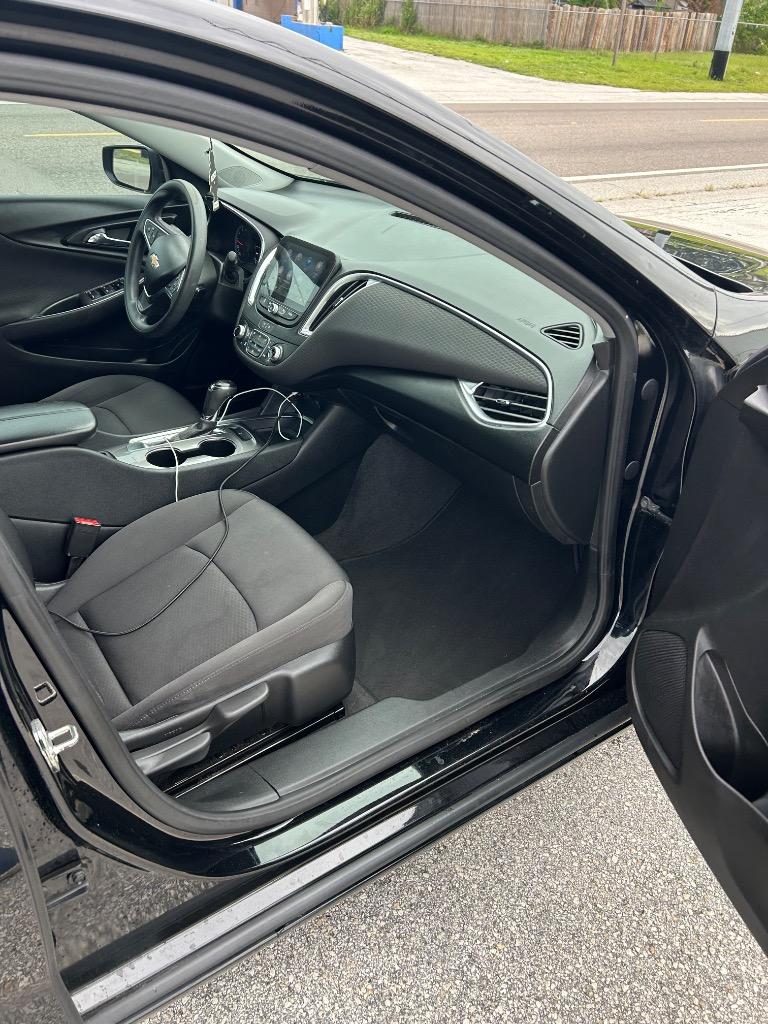 2020 Chevrolet Malibu - $7,200