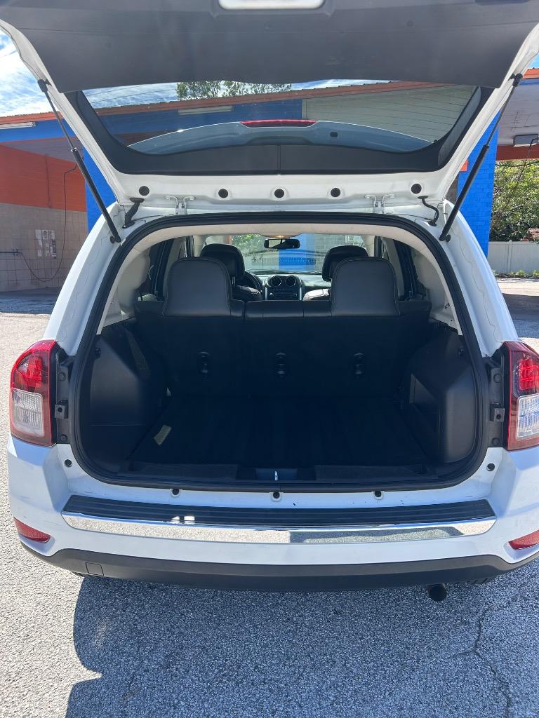 2015 Jeep Compass - $5,700