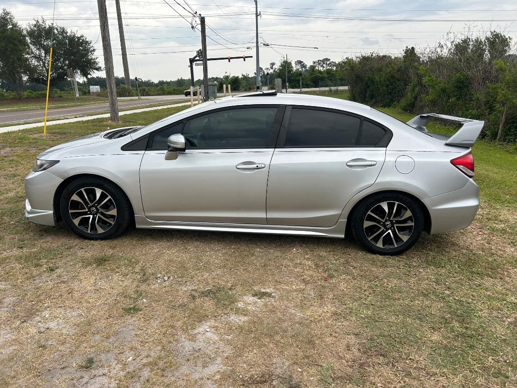 2015 Honda Civic - $8,900