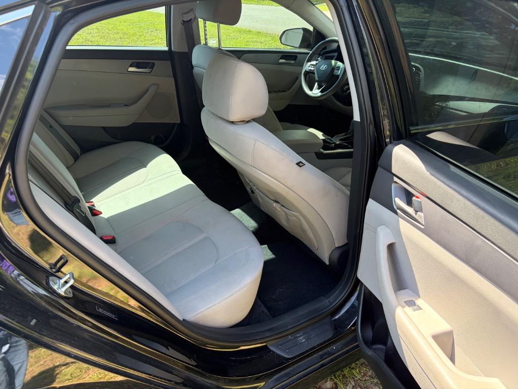 2018 Hyundai Sonata - $8,800