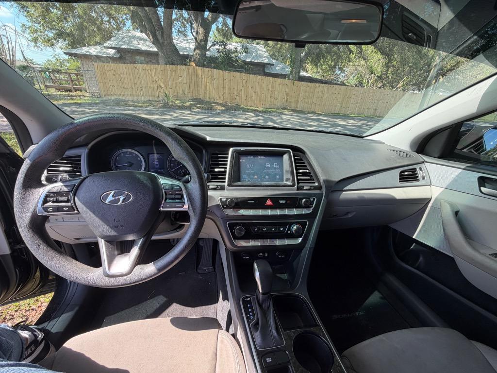 2018 Hyundai Sonata - $8,800