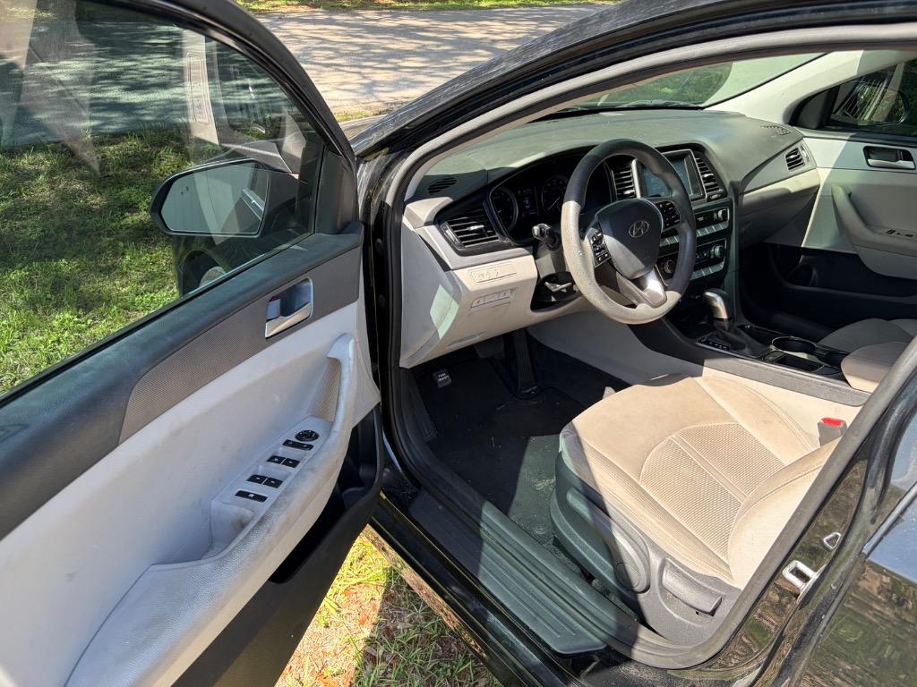 2018 Hyundai Sonata - $8,800