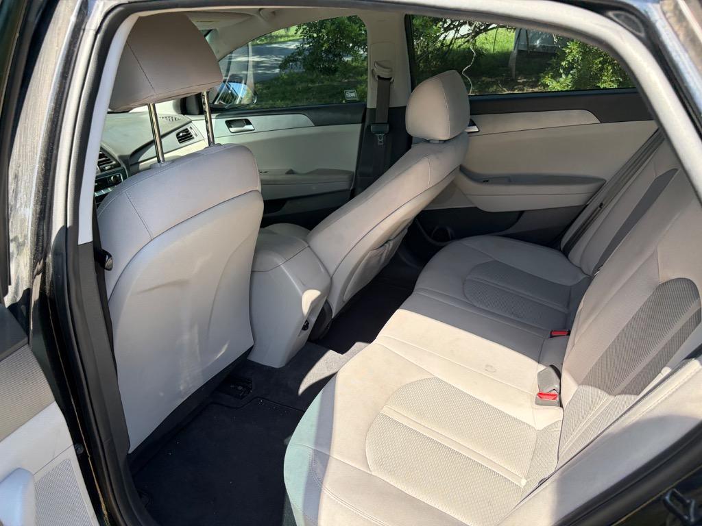 2018 Hyundai Sonata - $8,800