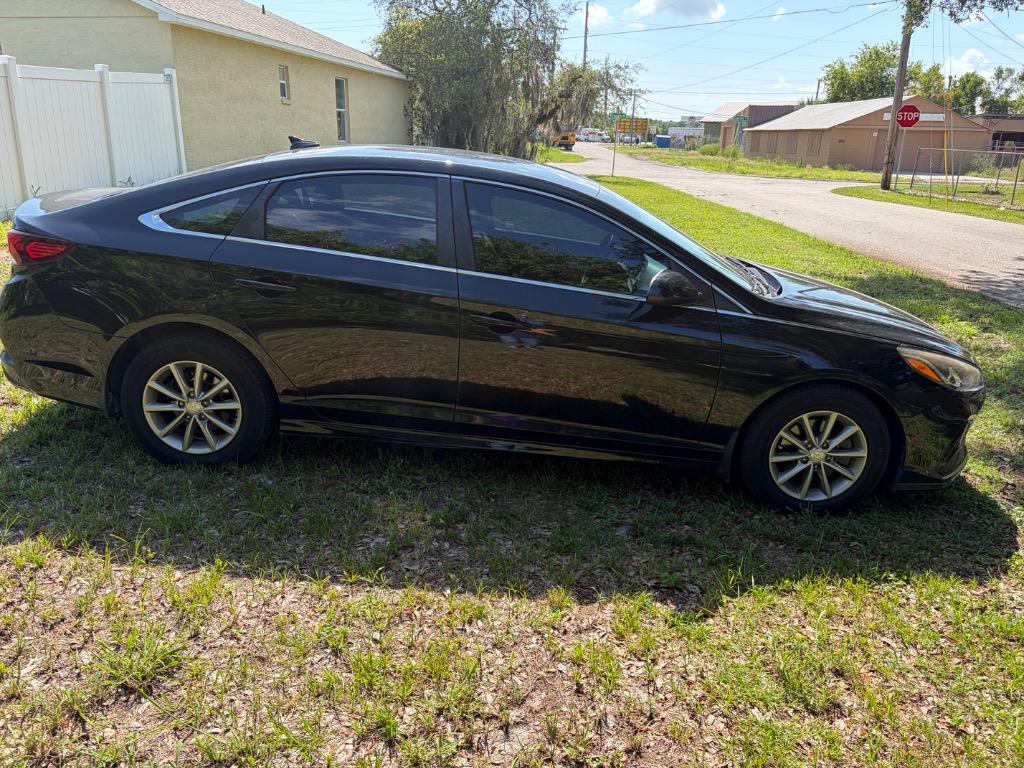 2018 Hyundai Sonata - $8,800