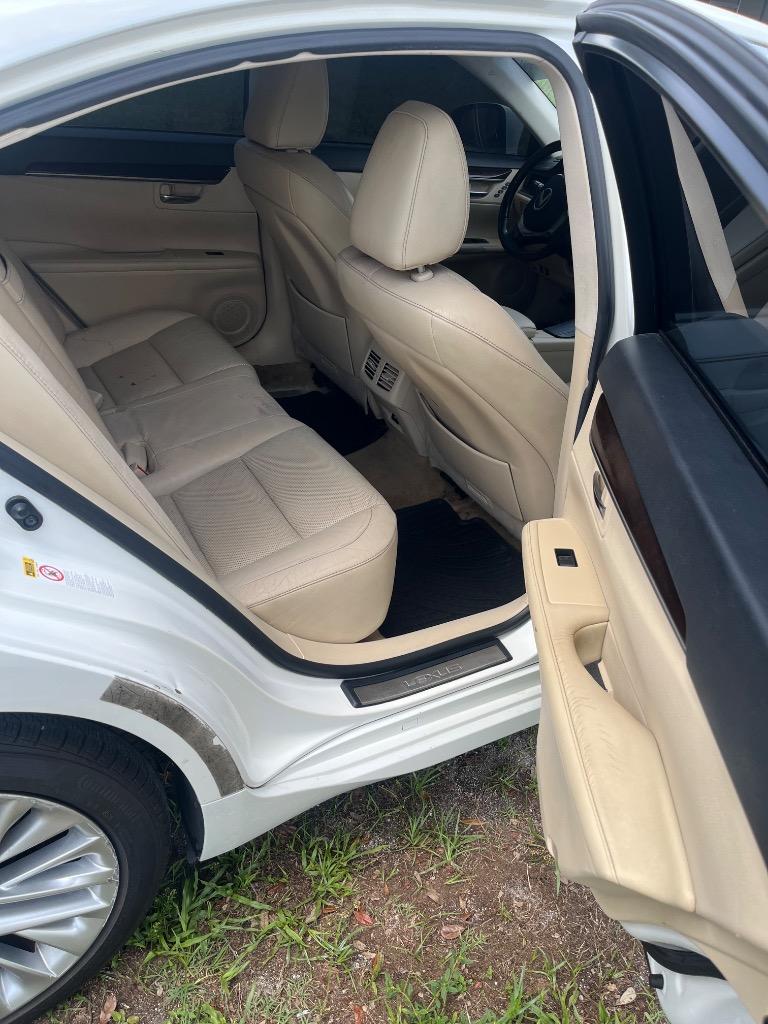 2013 Lexus ES - $6,500