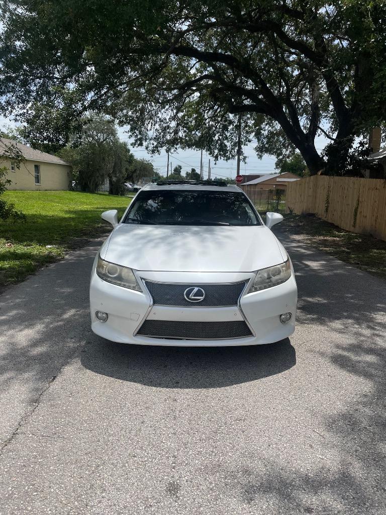 2013 Lexus ES - $6,500