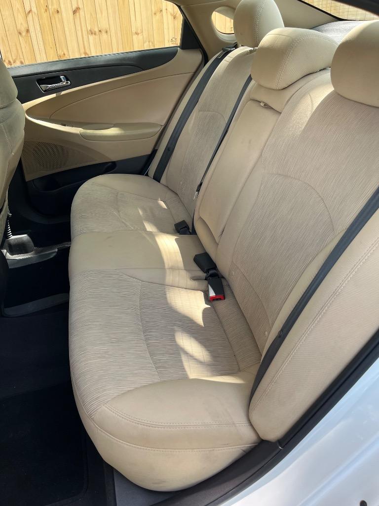 2013 Hyundai Sonata - $4,700