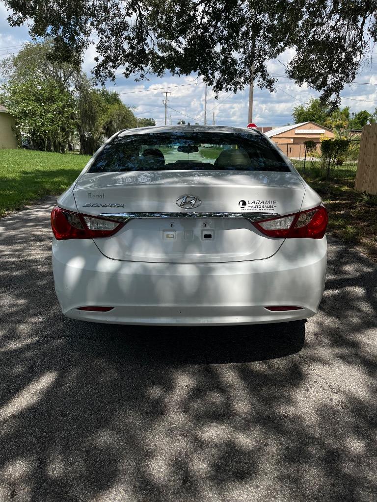 2013 Hyundai Sonata - $4,700