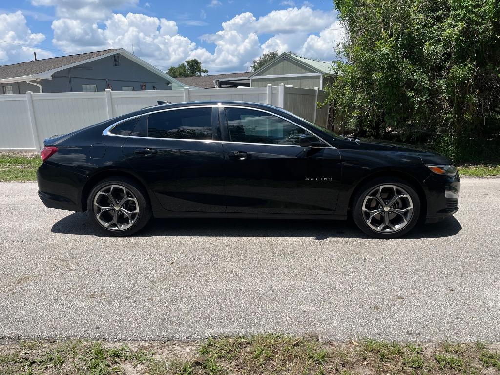 2020 Chevrolet Malibu - $7,500