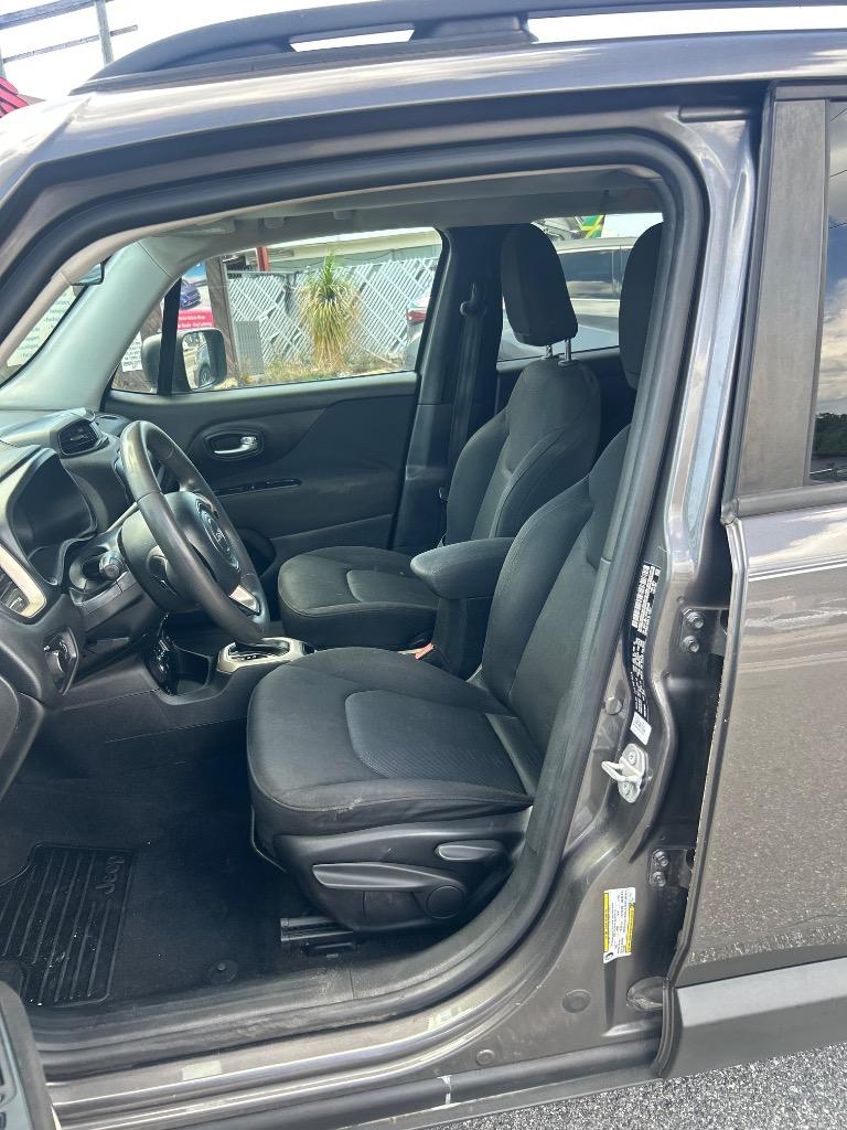 2016 Jeep Renegade - $5,500