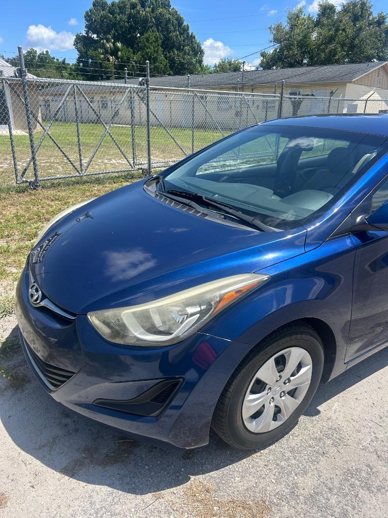 2016 Hyundai Elantra - $7,900