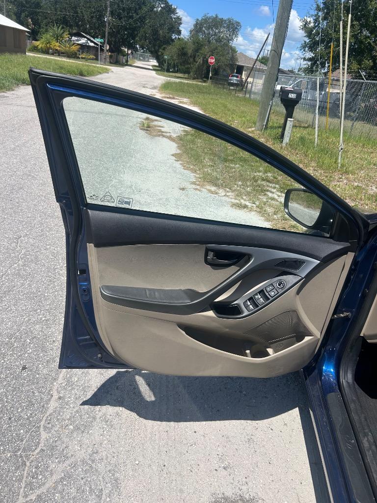 2016 Hyundai Elantra - $7,900