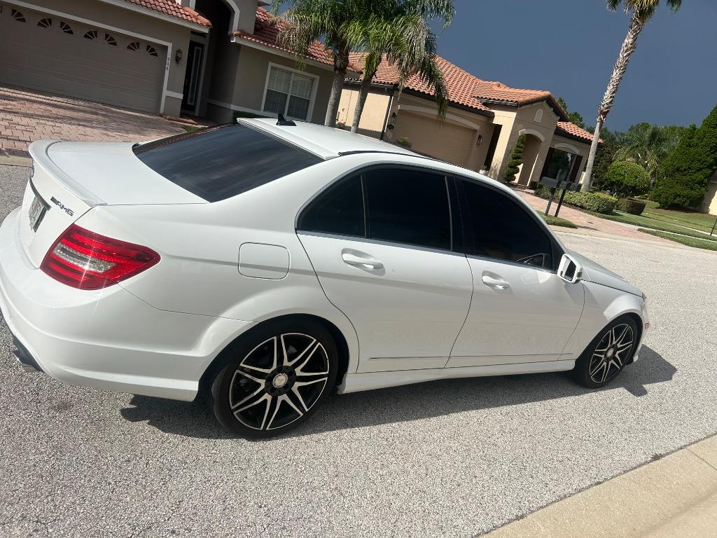 2014 Mercedes-Benz C-Class - $7,500