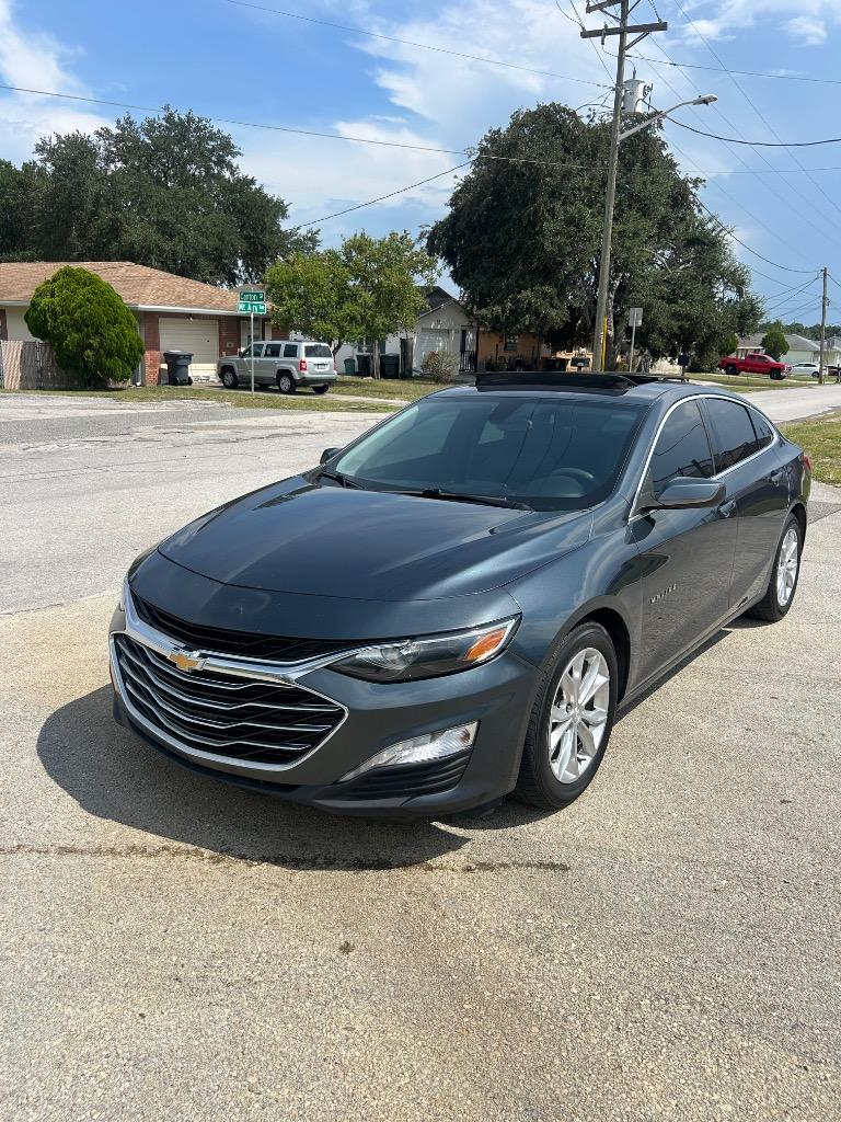 2019 Chevrolet Malibu - $11,300