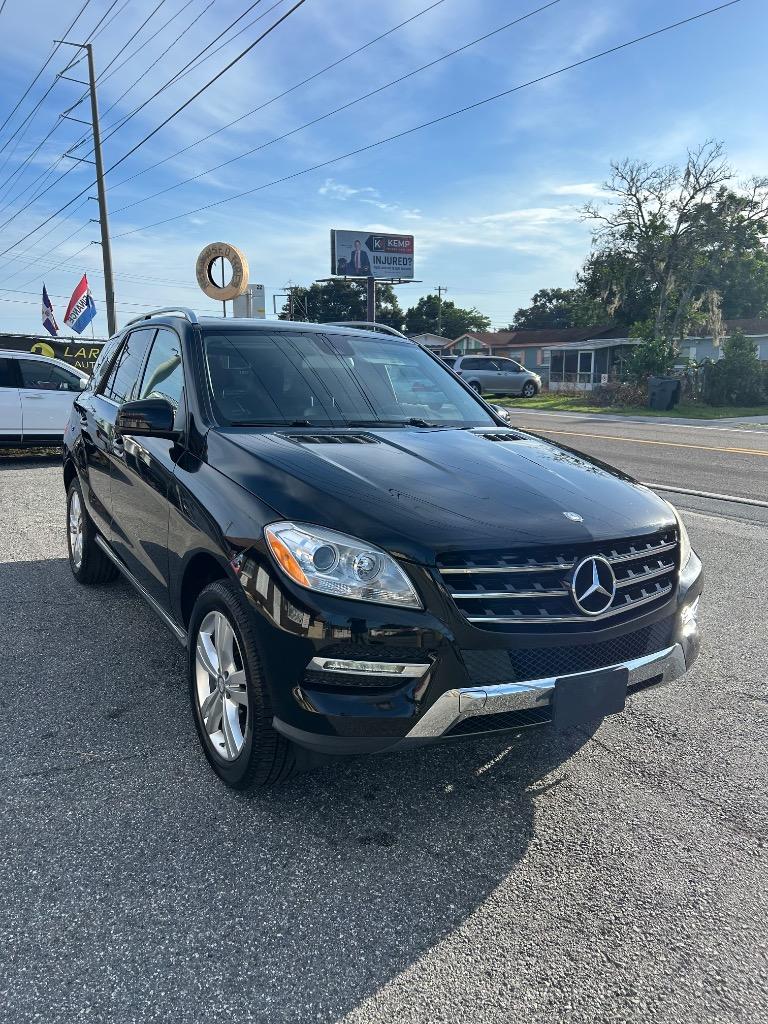 2014 Mercedes-Benz Ml-class - $8,900