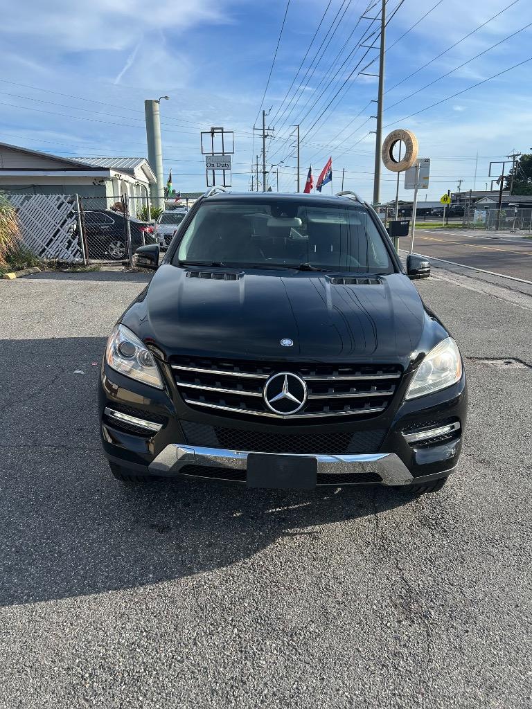 2014 Mercedes-Benz Ml-class - $8,900