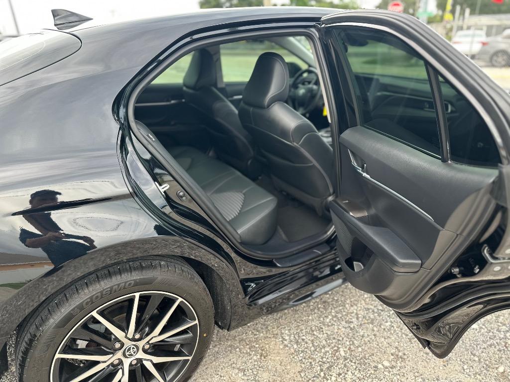 2023 Toyota Camry - $18,900