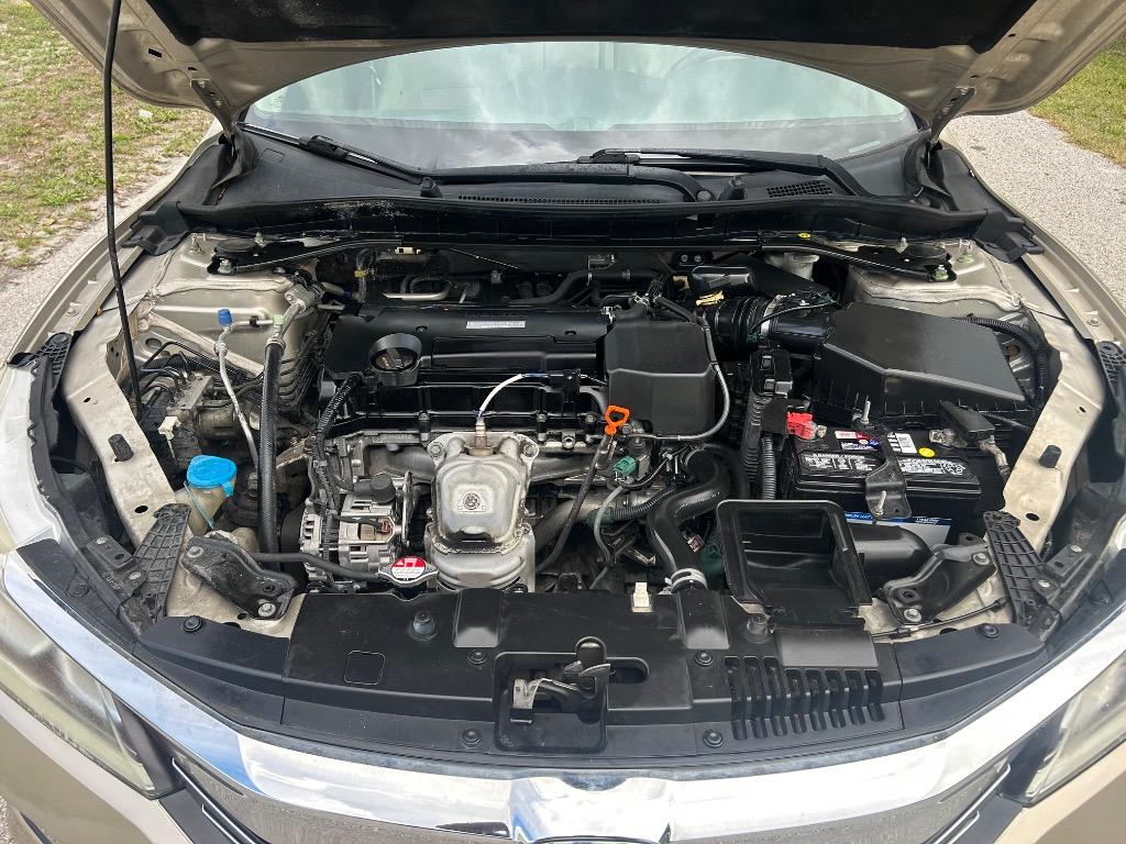 2016 Honda Accord - $10,600