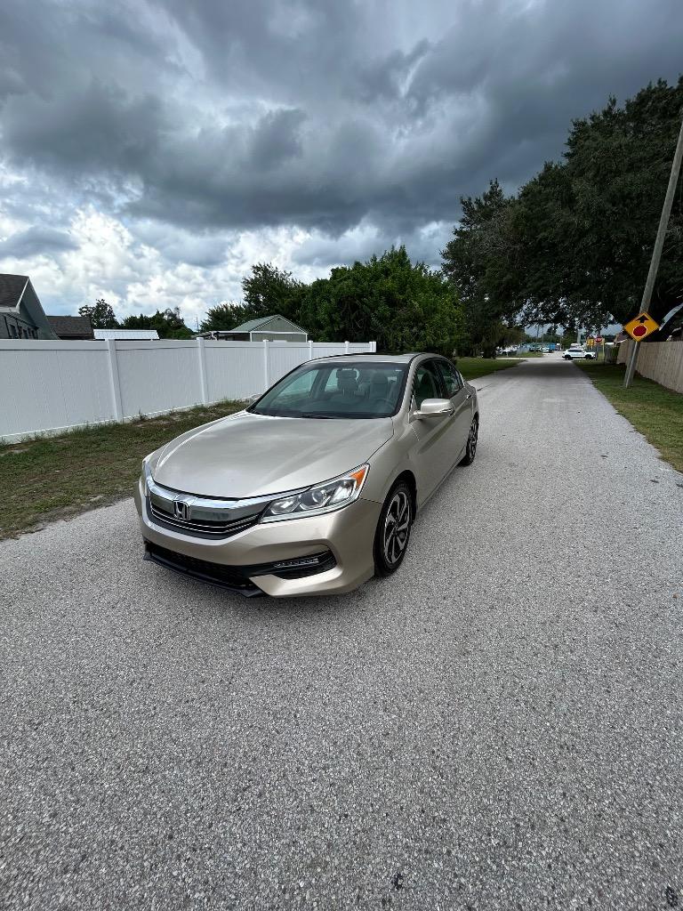2016 Honda Accord - $10,600