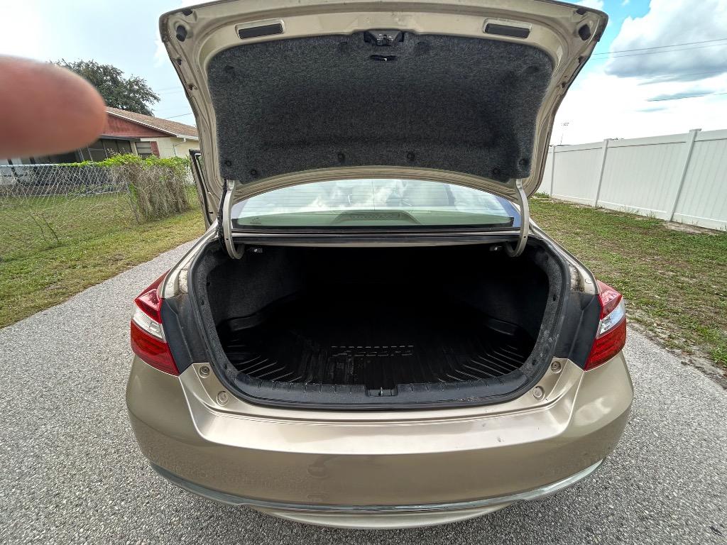 2016 Honda Accord - $10,600