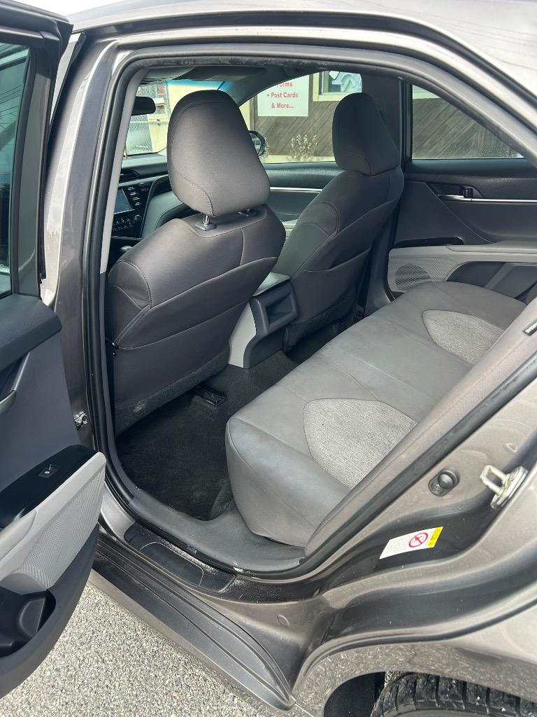 2019 Toyota Camry - $11,900