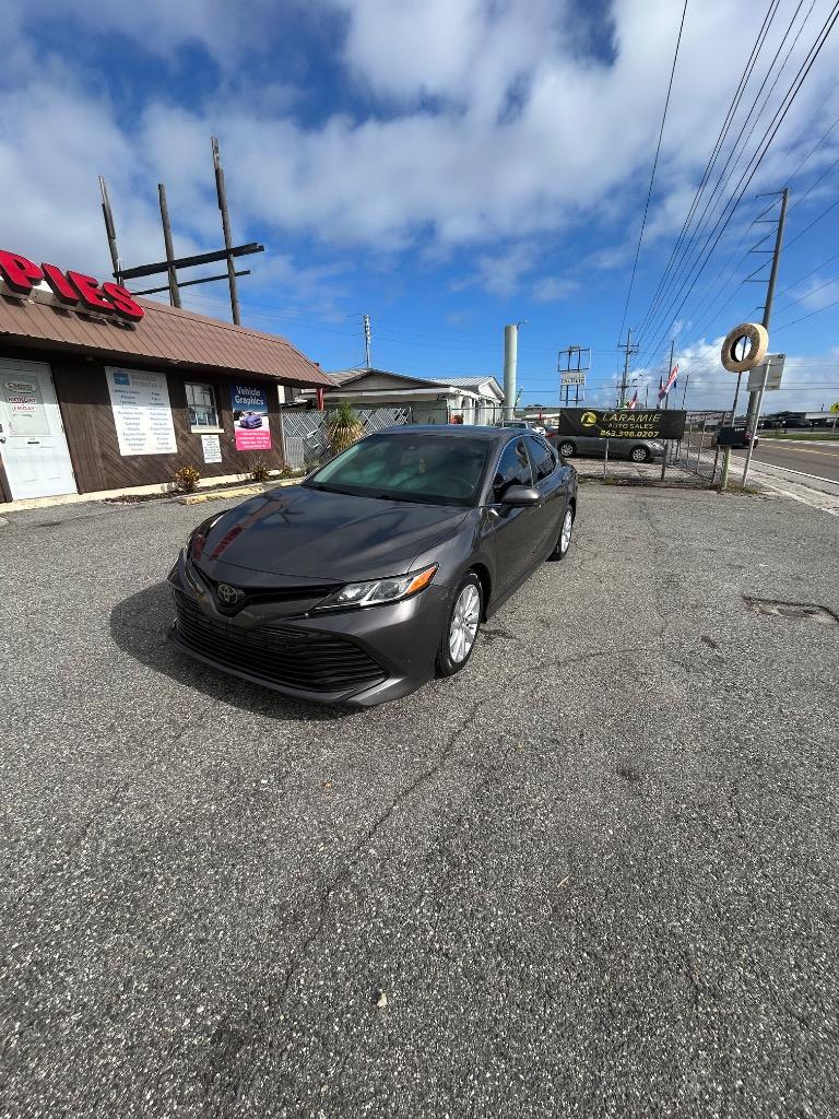 2019 Toyota Camry - $11,900