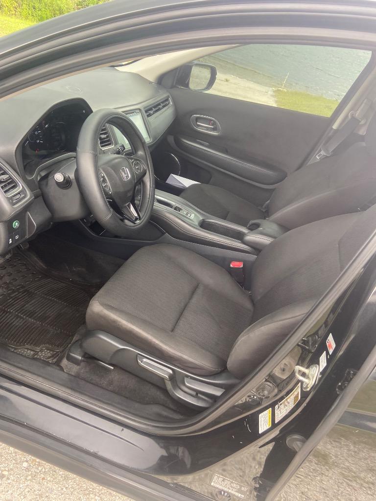 2016 Honda HR-V - $8,500