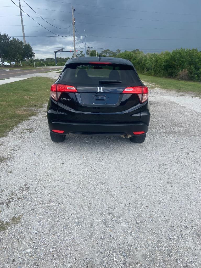 2016 Honda HR-V - $8,500