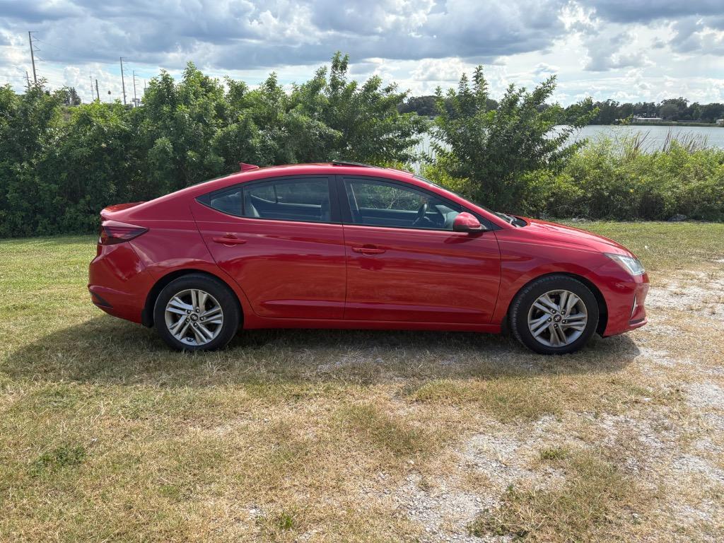 2020 Hyundai Elantra - $7,500