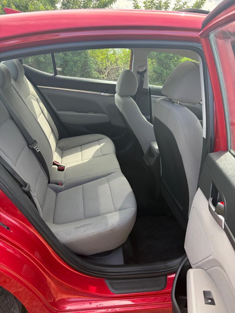 2020 Hyundai Elantra - $7,500