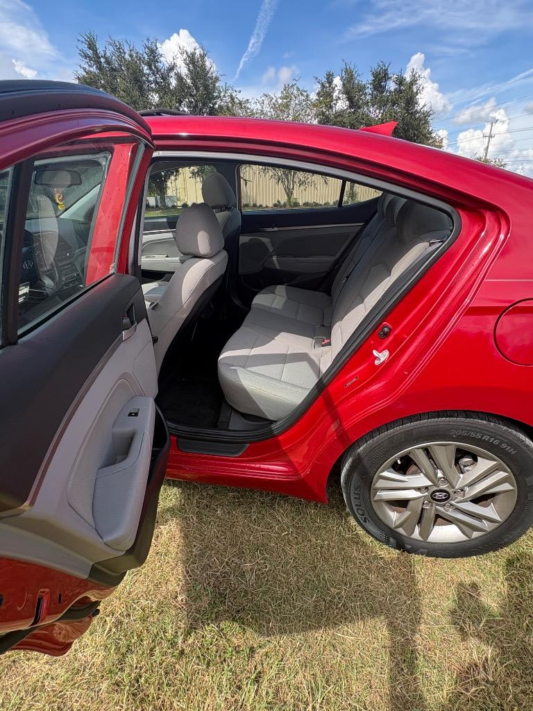 2020 Hyundai Elantra - $7,500