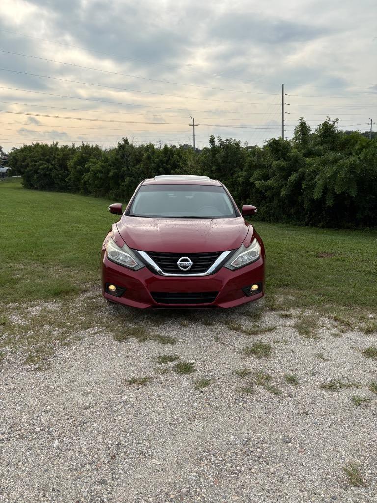 2018 Nissan Altima - $5,800