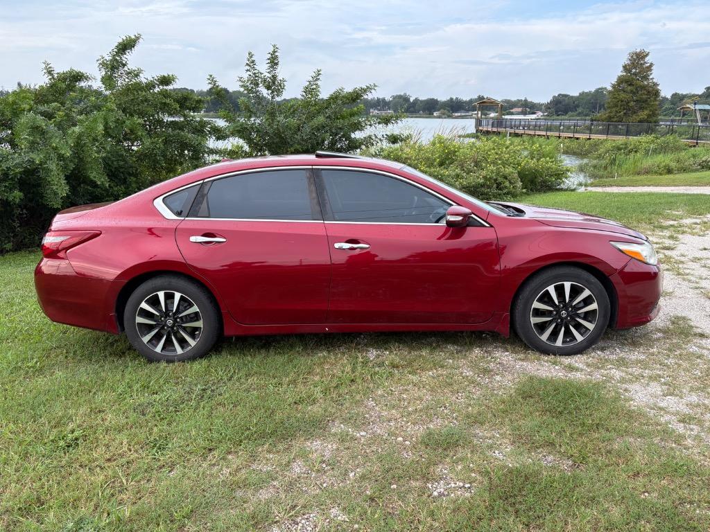 2018 Nissan Altima - $5,800
