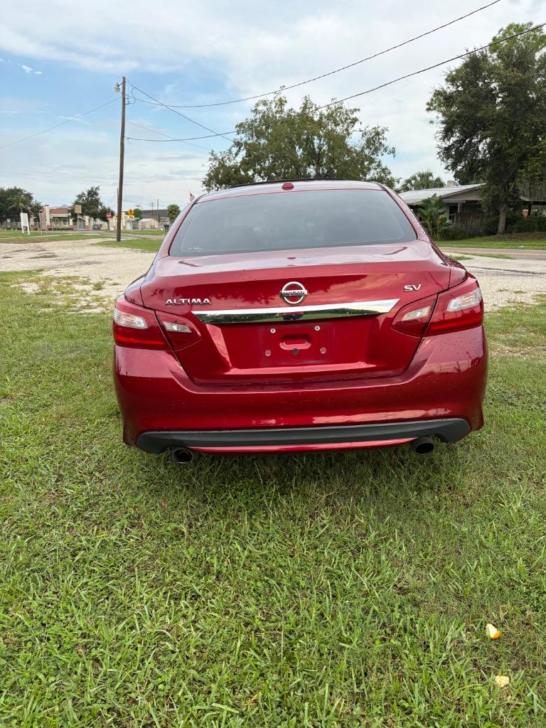 2018 Nissan Altima - $5,800