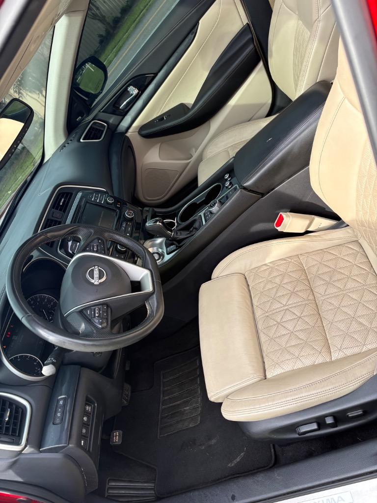 2022 Nissan Maxima - $12,400