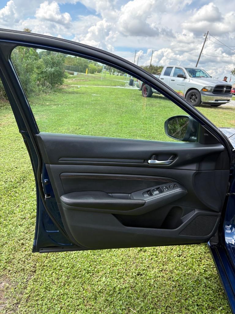 2019 Nissan Altima - $7,200