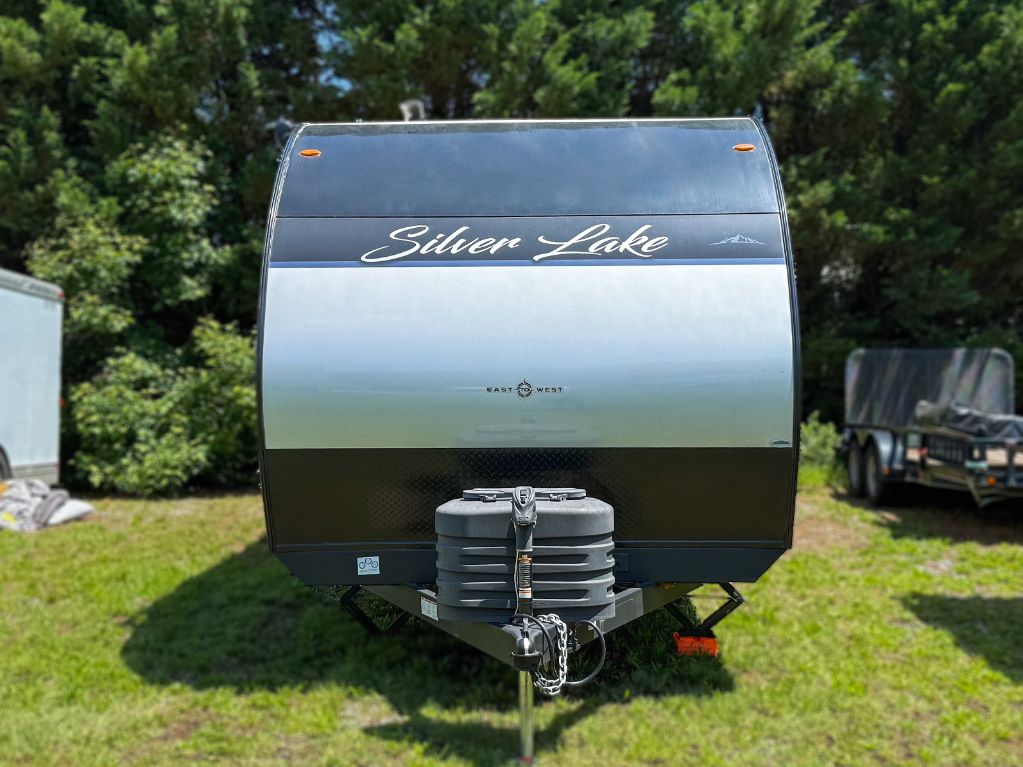 2024 Forest River Surveyor Legend - $17,995