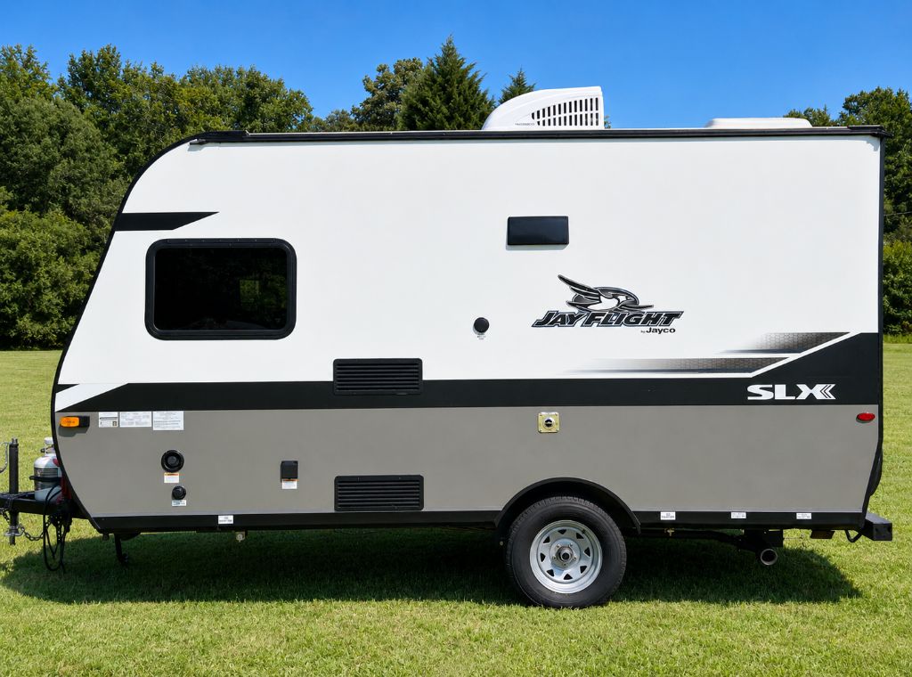 2022 Jayco Jayco - $12,995