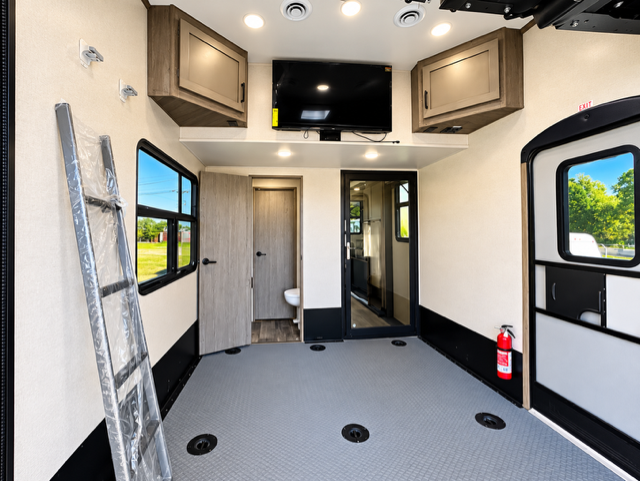 2021 Keystone Keystone - $59,995