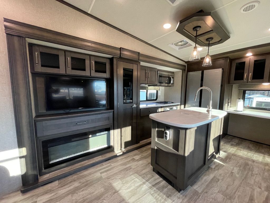 2022 Grand Design Recreational Reflection - $36,995