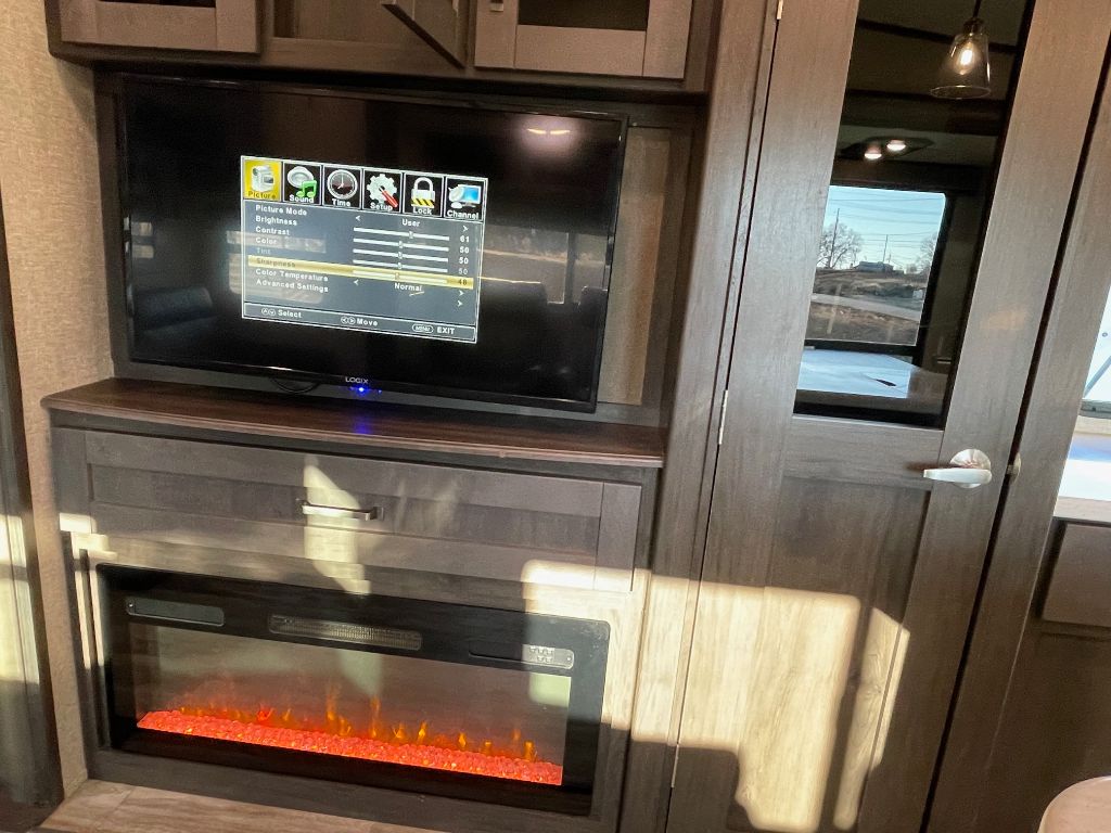 2022 Grand Design Recreational Reflection - $36,995