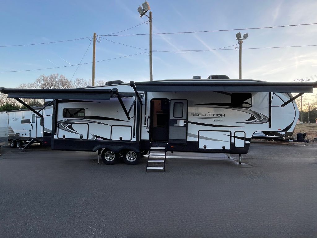 2022 Grand Design Recreational Reflection - $36,995