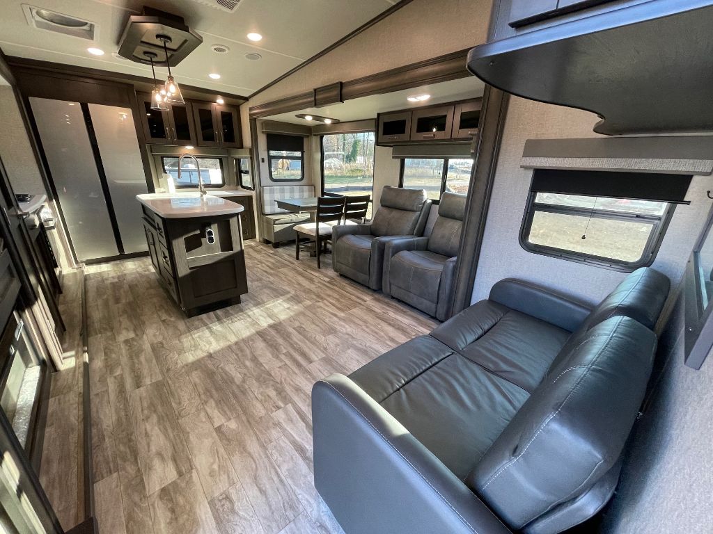 2022 Grand Design Recreational Reflection - $36,995