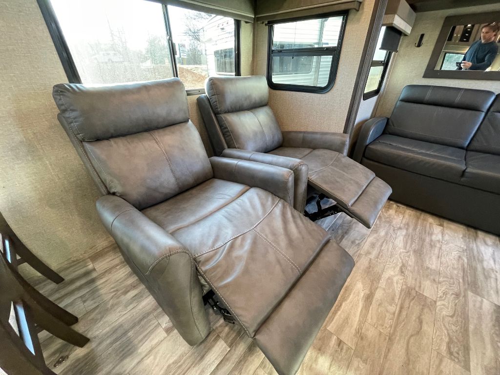 2022 Grand Design Recreational Reflection - $36,995